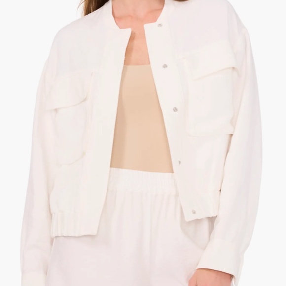 Vince Camuto Slouchy Bomber Jacket – New Ivory (Size L) - Picture 2 of 13